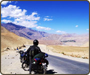 Kargil to Srinagar Bike Tour